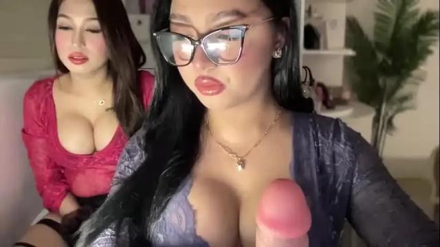 Image 4 of foxyluscious Stream on Chaturbate on 17 days ago