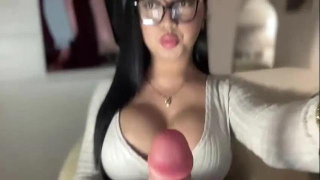 Image 11 of foxyluscious Stream on Chaturbate on 10 days ago