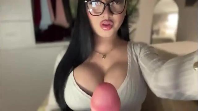 Thumbnail 1, foxyluscious's Stream at Chaturbate, 1 month ago