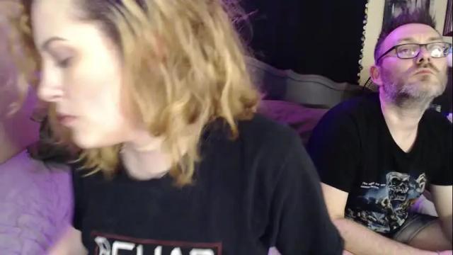 Image 11 of foxymalloryknoxy69 Stream on Chaturbate on 1 month ago