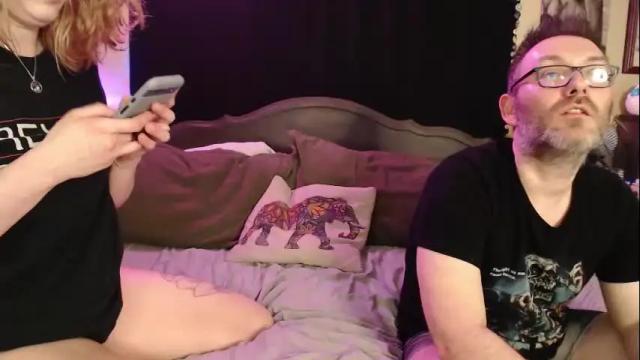 Image 6 of foxymalloryknoxy69 Stream on Chaturbate on 1 month ago