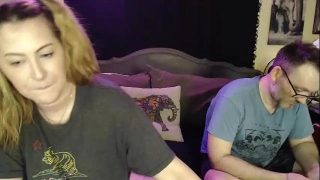 Image 2 of foxymalloryknoxy69 Stream on Chaturbate on 29 days ago