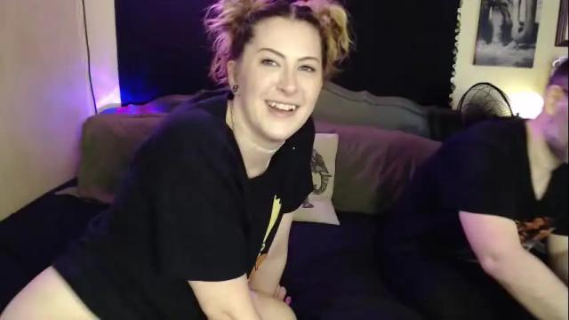 Image 8 of foxymalloryknoxy69 Stream on Chaturbate on 22 days ago