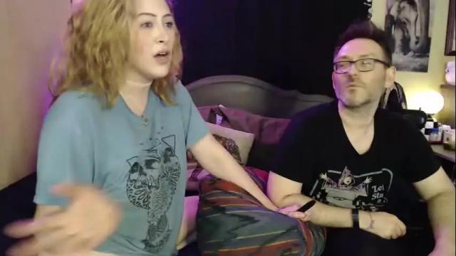 Image 4 of foxymalloryknoxy69 Stream on Chaturbate on 21 days ago