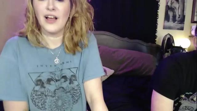 Image 8 of foxymalloryknoxy69 Stream on Chaturbate on 21 days ago