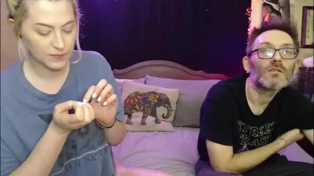 Image 6 of foxymalloryknoxy69 Stream on Chaturbate on 15 days ago