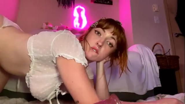 Thumbnail 2, foxyredddd's Stream at Chaturbate, 3 months ago