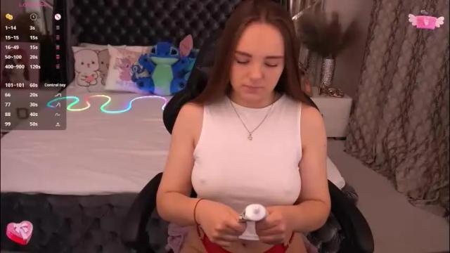 Thumbnail 2, foxyshyyy's Stream at Chaturbate, 1 month ago