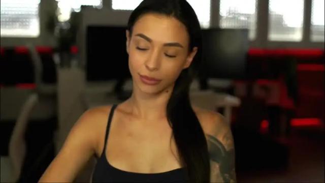 Image 12 of framefemme Stream on Chaturbate on 3 months ago