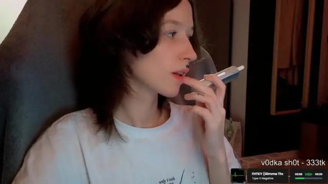 Image 7 of fran_bow Stream on Chaturbate on 19 months ago