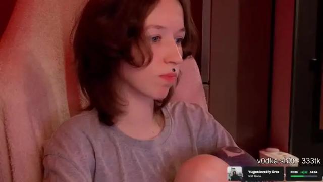 Image 7 of fran_bow Stream on Chaturbate on 19 months ago