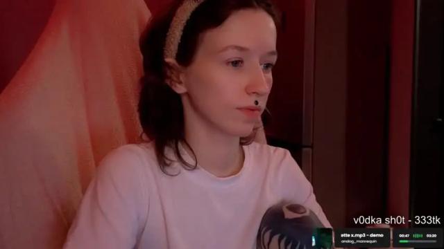Image 10 of fran_bow Stream on Chaturbate on 19 months ago