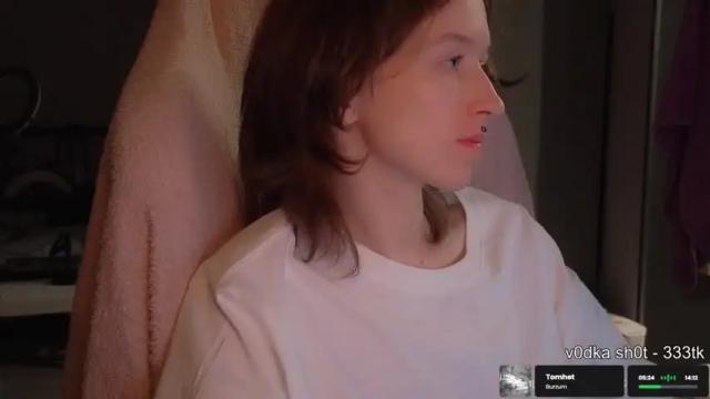 Image 8 of fran_bow Stream on Chaturbate on 19 months ago