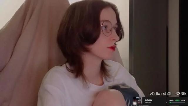 Image 2 of fran_bow Stream on Chaturbate on 18 months ago