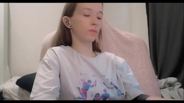 Image 10 of fran_bow Stream on Chaturbate on 5 months ago