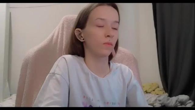 Image 7 of fran_bow Stream on Chaturbate on 5 months ago