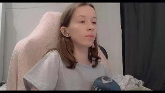 Image 11 of fran_bow Stream on Chaturbate on 5 months ago