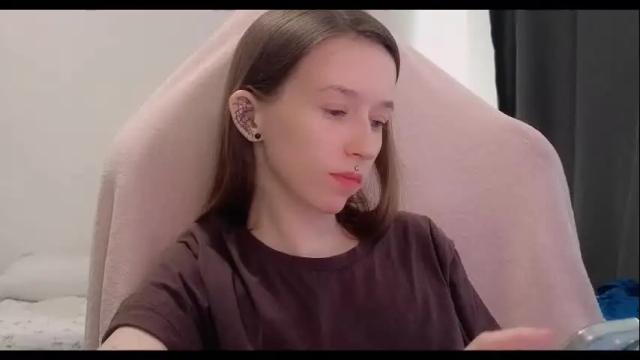 Image 3 of fran_bow Stream on Chaturbate on 5 months ago