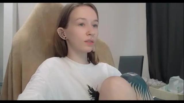 Image 6 of fran_bow Stream on Chaturbate on 4 months ago