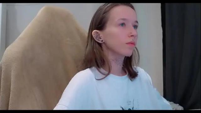 Image 12 of fran_bow Stream on Chaturbate on 4 months ago