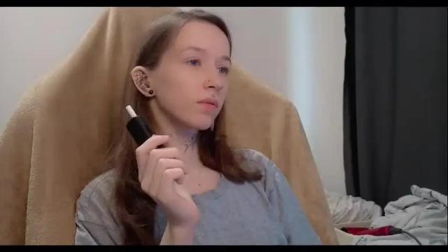 Image 10 of fran_bow Stream on Chaturbate on 4 months ago