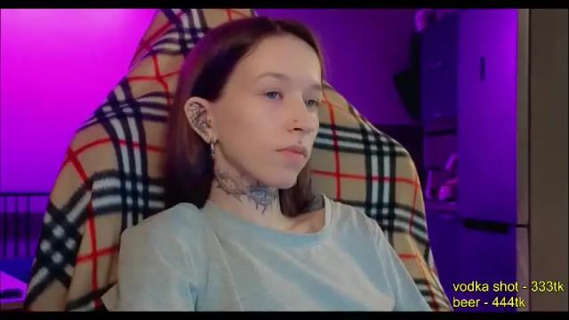 Image 12 of fran_bow Stream on Chaturbate on 3 days ago