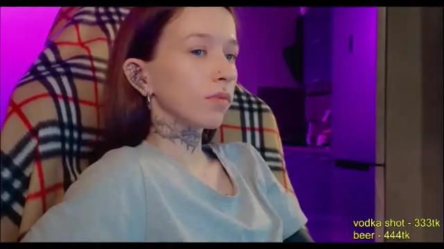 Image 7 of fran_bow Stream on Chaturbate on 3 days ago