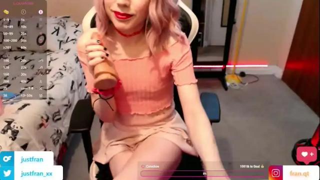 Image 2 of fran_qt Stream on Chaturbate on 1 month ago