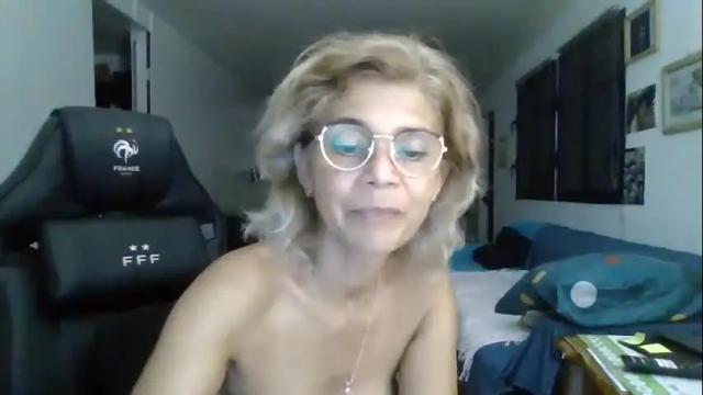 Image 11 of francelune Stream on Chaturbate on 1 month ago