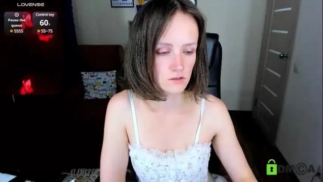 Image 3 of francescacollins Stream on Chaturbate on 4 months ago