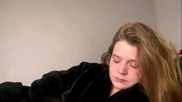 Image 8 of francescafey Stream on Chaturbate on 1 month ago