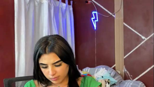 Image 2 of francheska_baby Stream on Chaturbate on 2 months ago