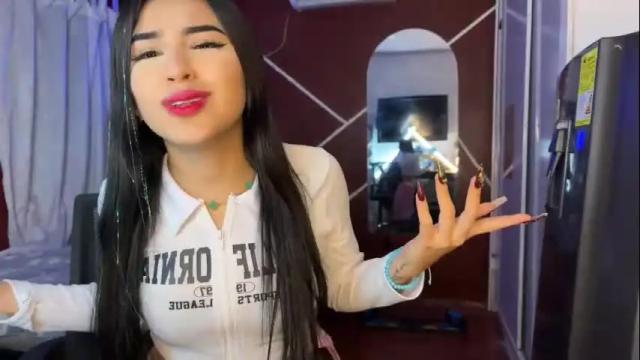 Image 11 of francheska_baby Stream on Chaturbate on 2 months ago