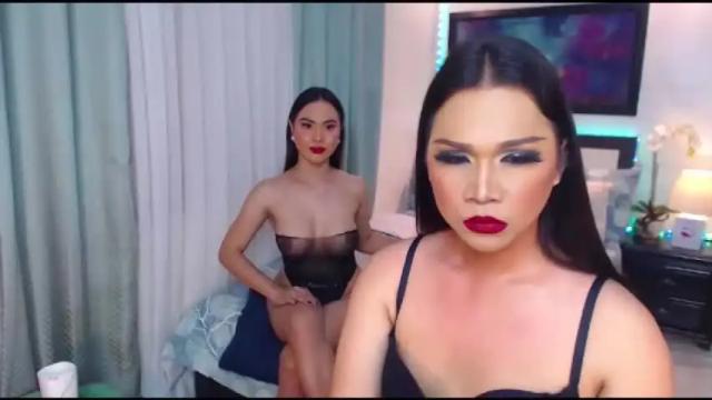 Image 3 of francinexcarla Stream on Chaturbate on 12 months ago