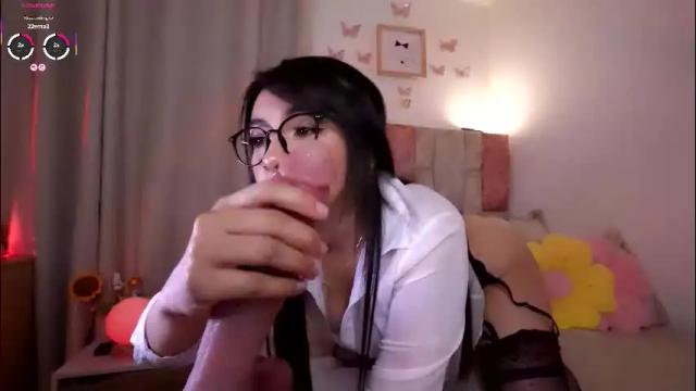 Image 6 of franciscabrun Stream on Chaturbate on 26 days ago