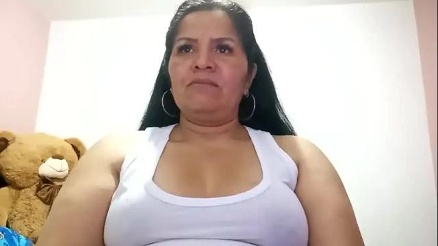 Image 2 of francy_froz Stream on Chaturbate on 2 months ago