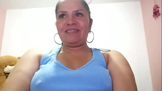 Image 10 of francy_froz Stream on Chaturbate on 1 month ago