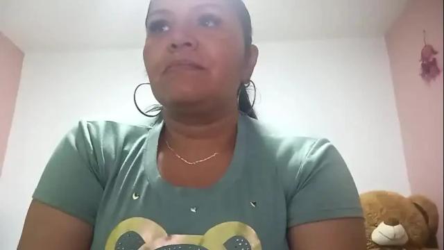 Image 4 of francy_froz Stream on Chaturbate on 1 month ago