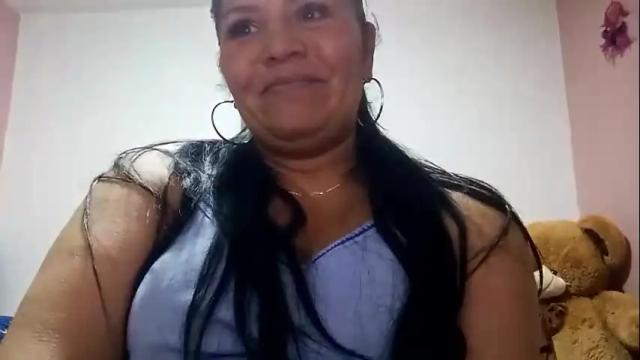 Image 11 of francy_froz Stream on Chaturbate on 13 days ago