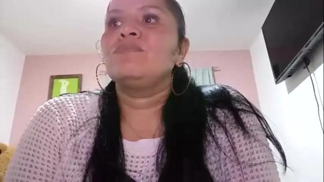 Image 7 of francy_froz Stream on Chaturbate on 3 months ago