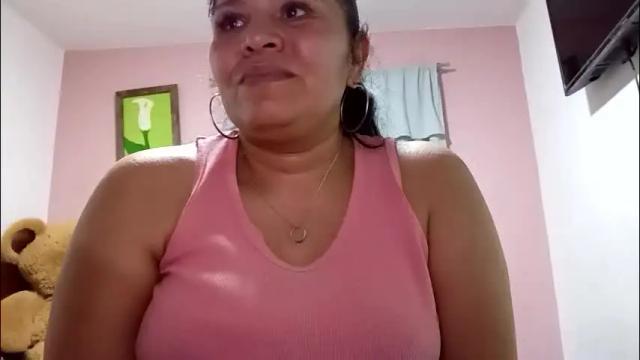 Image 12 of francy_froz Stream on Chaturbate on 3 months ago