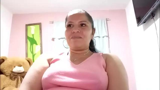 Image 7 of francy_froz Stream on Chaturbate on 3 months ago