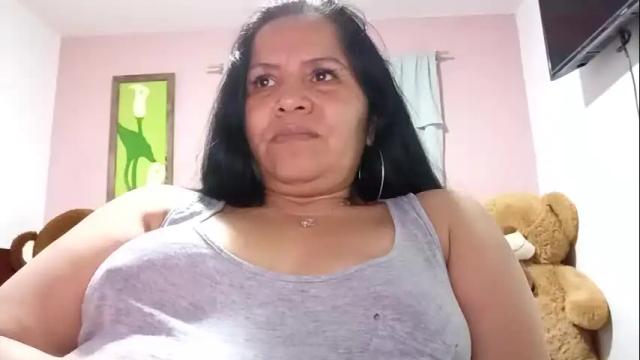 Image 3 of francy_froz Stream on Chaturbate on 3 months ago