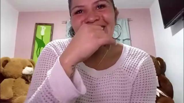 Image 3 of francy_froz Stream on Chaturbate on 2 months ago