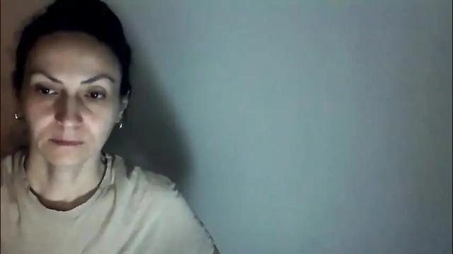 Image 12 of frankieteasing Stream on Chaturbate on 7 days ago