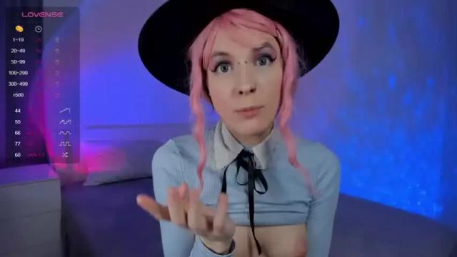 Image 11 of frankiexhere Stream on Chaturbate on 15 months ago