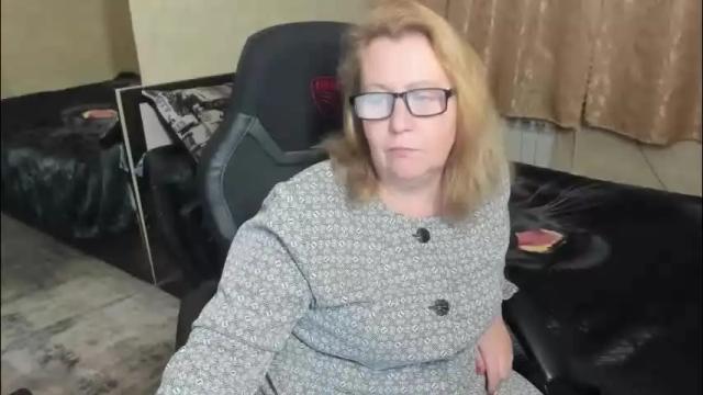 Image 11 of fraumartha Stream on Chaturbate on 1 month ago