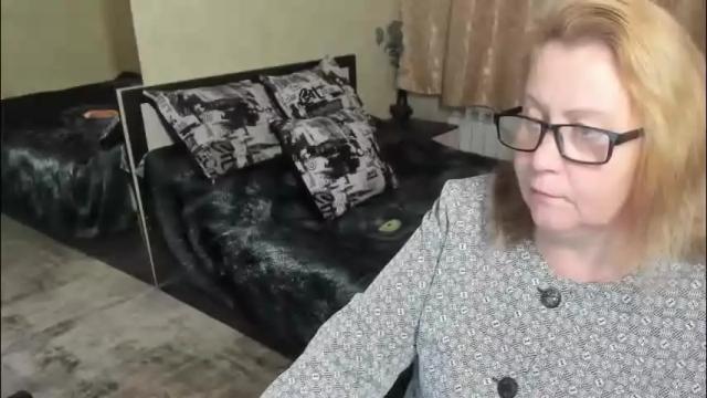 Image 4 of fraumartha Stream on Chaturbate on 1 month ago