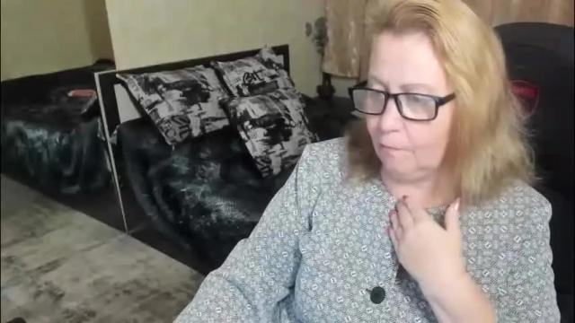 Image 6 of fraumartha Stream on Chaturbate on 1 month ago