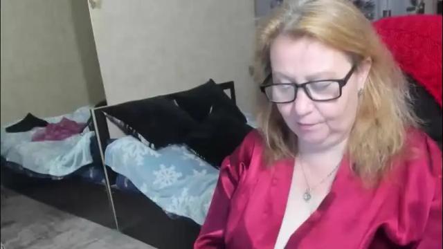 Image 2 of fraumartha Stream on Chaturbate on 27 days ago